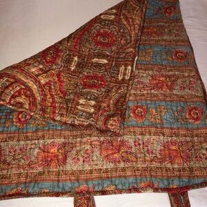 Pottery Barn Lara Paisley Reversible Quilted Euro Sham, pre-owned